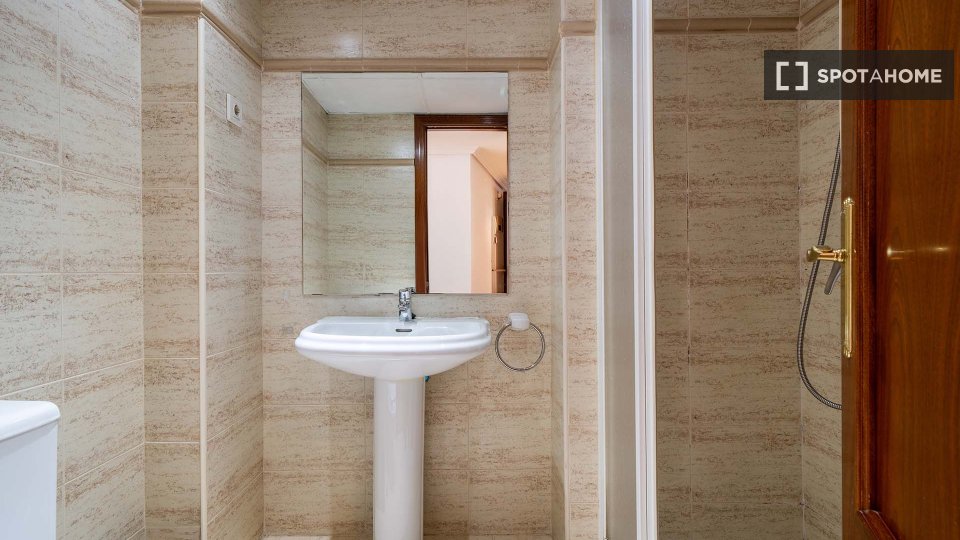 Apartment mono Madrid, 45m² — photo 3