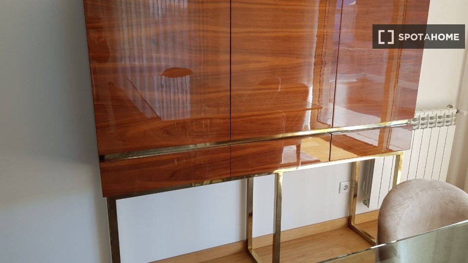 Double room Porto, 2 beds, 125m² — photo 16