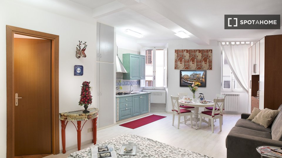 Apartamento Roma, 1 habitación, 40m² — foto 2