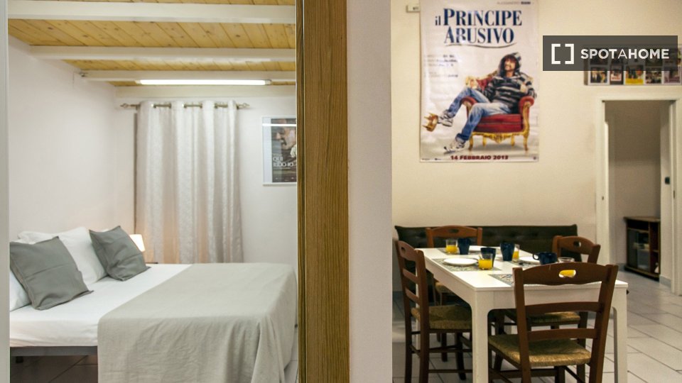 Apartment Naples, 2 beds — photo 4