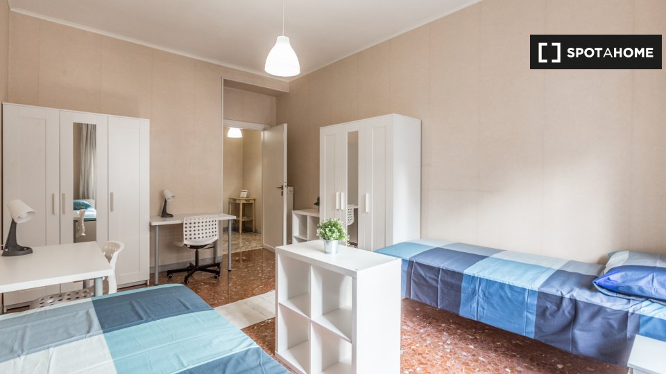 Double room Rome, 4 beds — photo 6