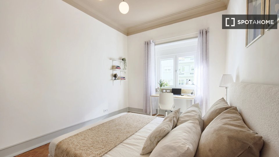Double room Lisbon, 7 beds — photo 3