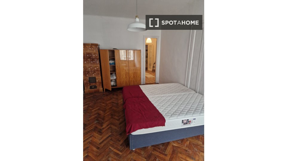 Apartment Budapest, 2 beds, 60m² — photo 1