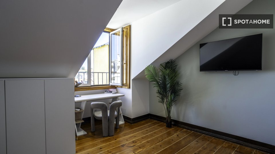 Double room Lisbon, 9 beds — photo 2