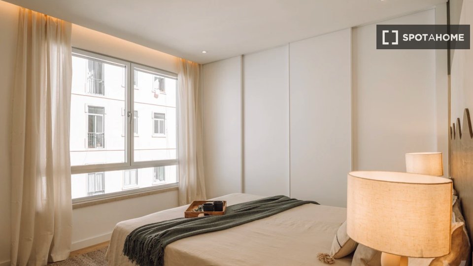 Apartment Lisbon, 1 bed, 57m² — photo 15