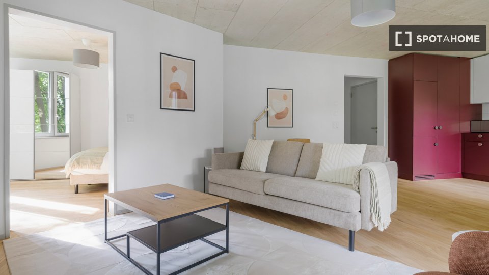 Apartment Zurich, 2 beds, 78m² — photo 1