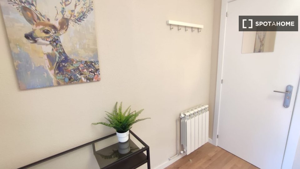 Double room Madrid, 4 beds — photo 20