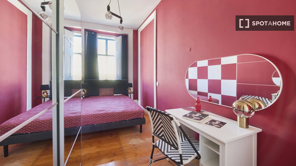 Double room Lisbon, 9 beds — photo 1