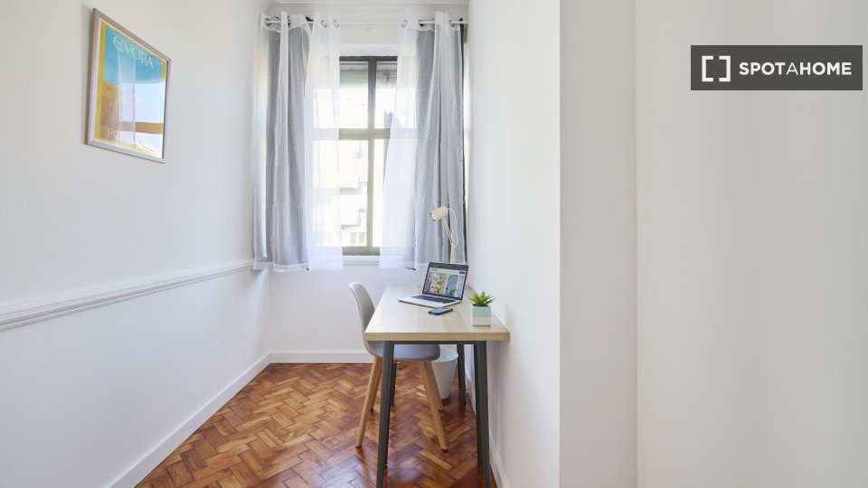 Double room Lisbon, 7 beds — photo 3