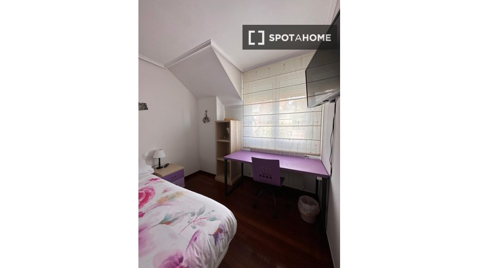 Habitación en piso compartido en alquiler en Piélagos, Santander.