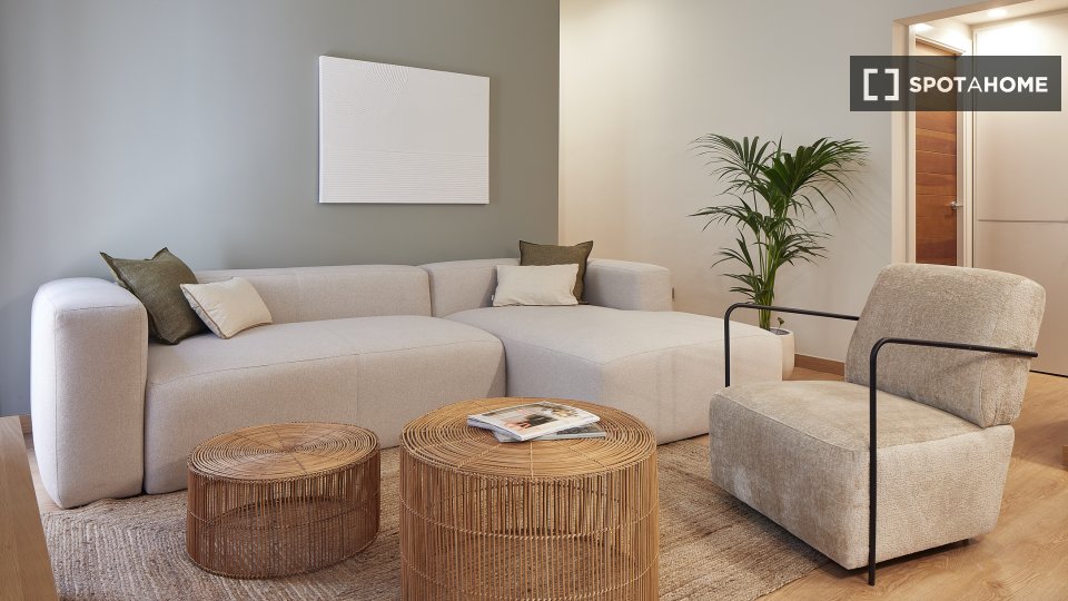 Apartment Barcelona, 2 beds, 75m² — photo 12