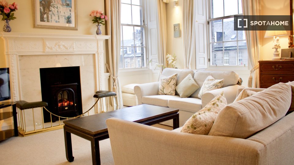 Apartment Edinburgh, 2 beds, 65m² — photo 7