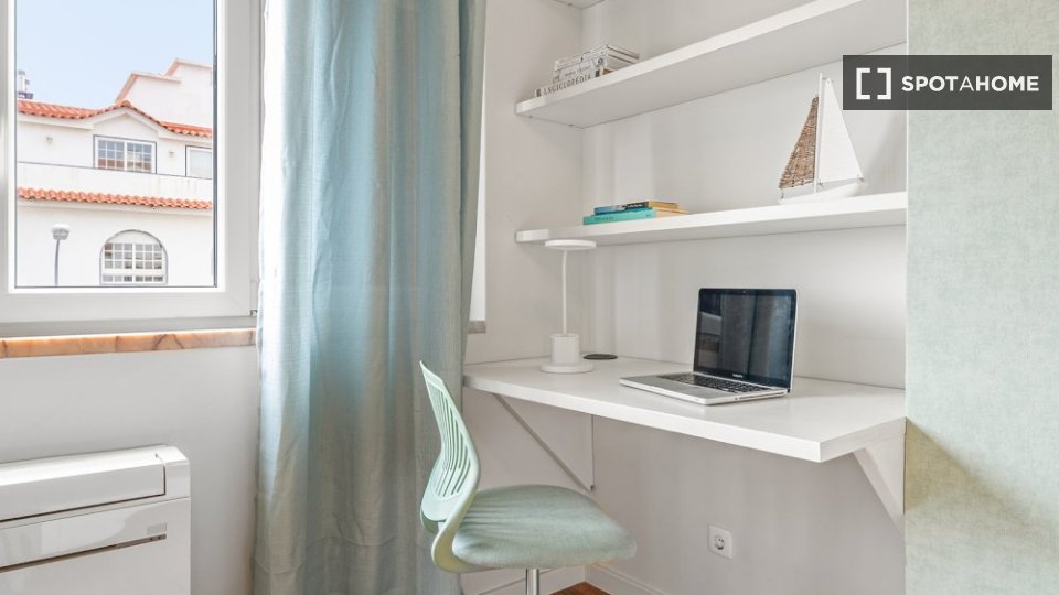 Double room Lisbon, 9 beds — photo 2