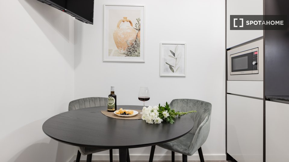 Apartment Porto, 1 bed — photo 3