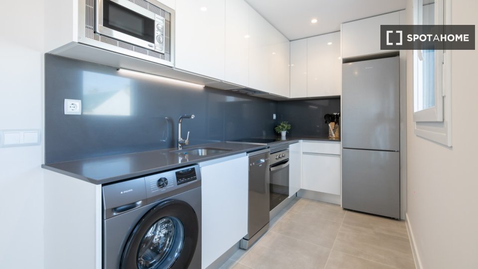Apartment Madrid, 1 bed — photo 13