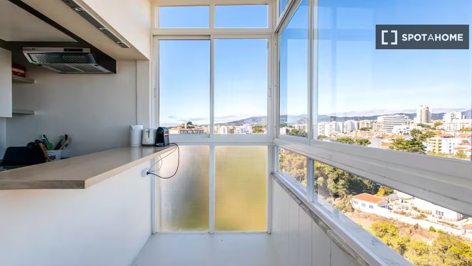 Apartment Lisbon, 1 bed — photo 19