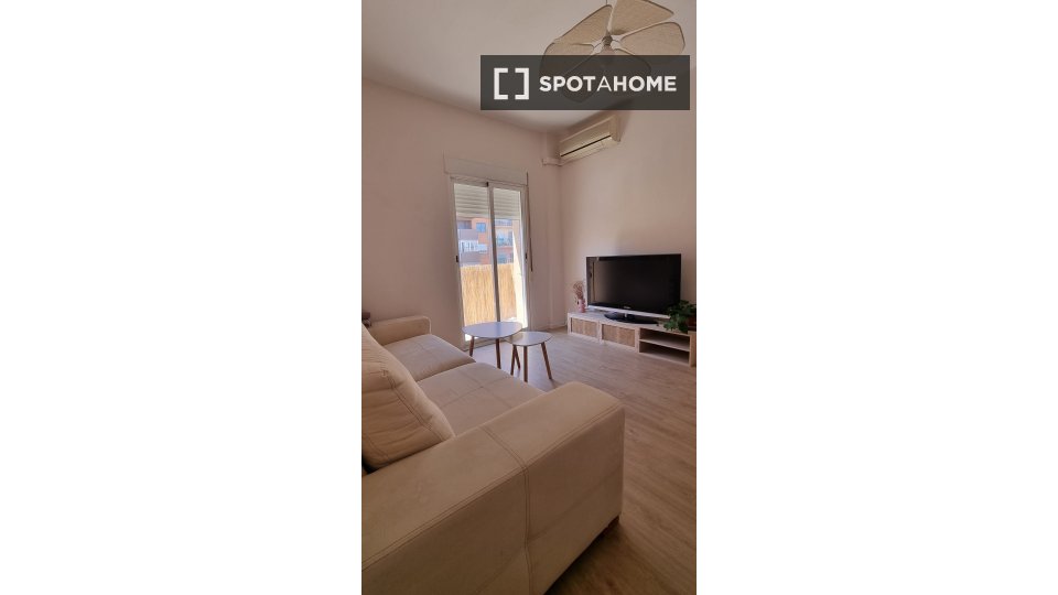 Apartment Valencia, 2 beds, 60m² — photo 4