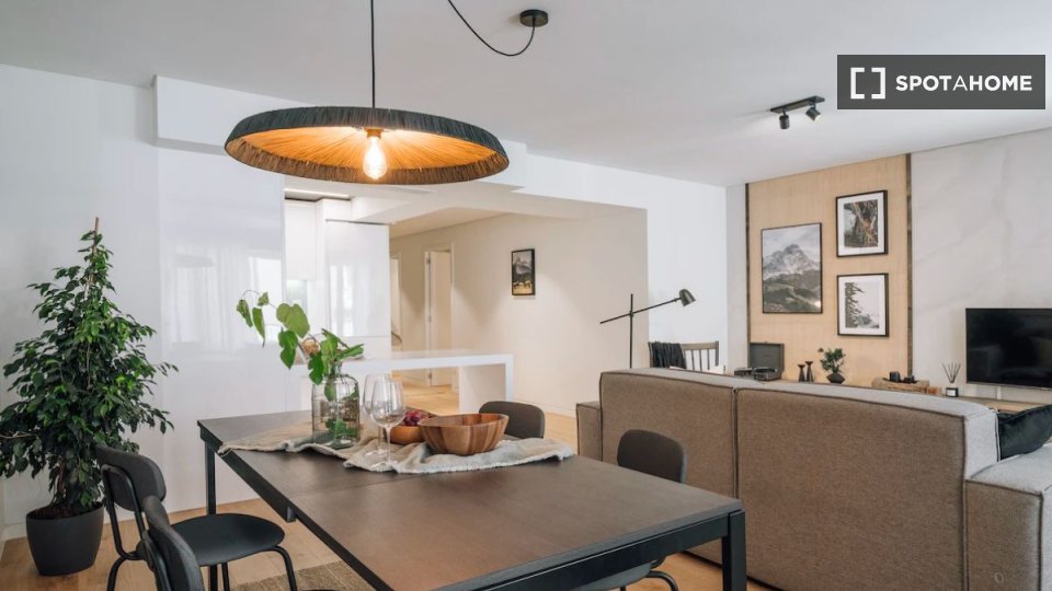 Apartment Lisbon, 2 beds — photo 9