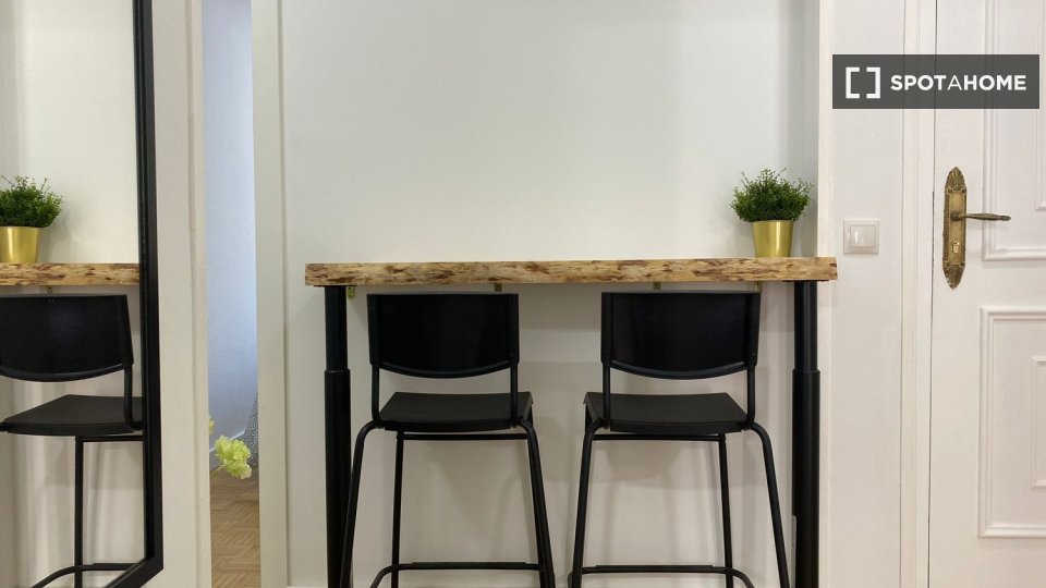 Double room Madrid, 4 beds — photo 20