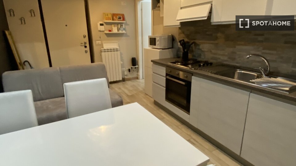 Apartment Milan, 1 bed, 40m² — photo 15