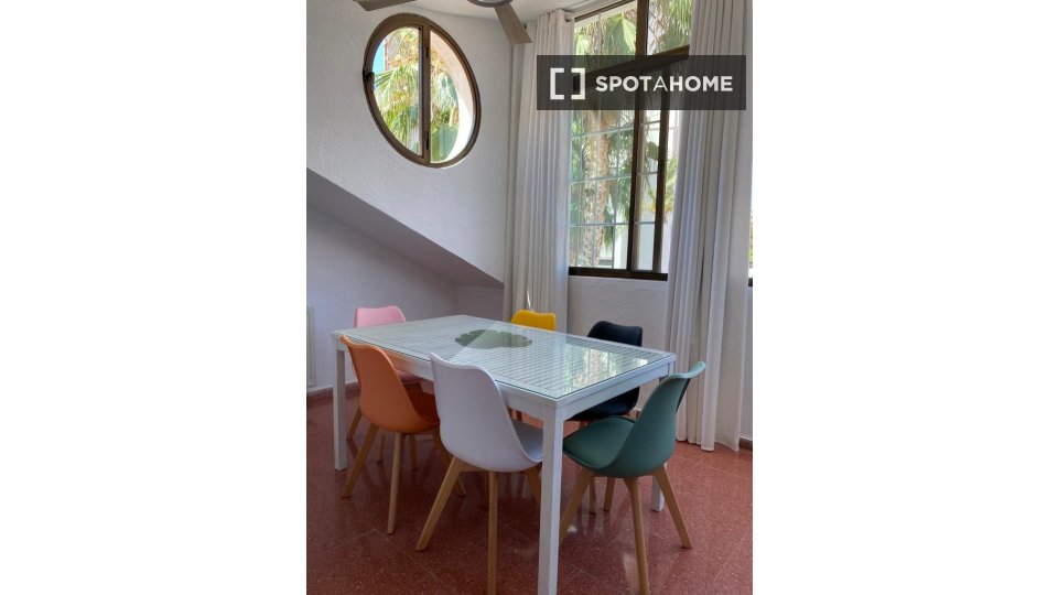 Apartment Alicante, 2 beds, 80m² — photo 19