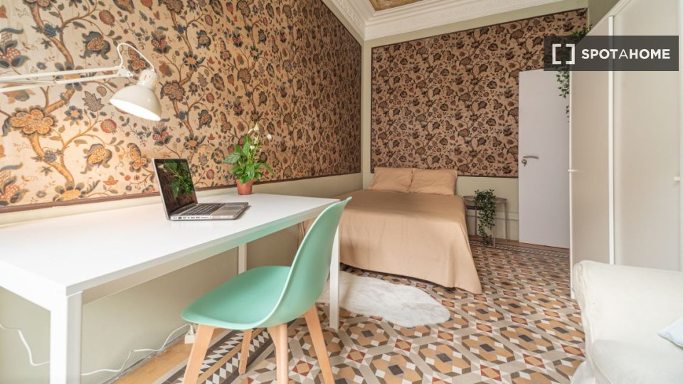 Double room Barcelona, 8 beds, 210m² — photo 6