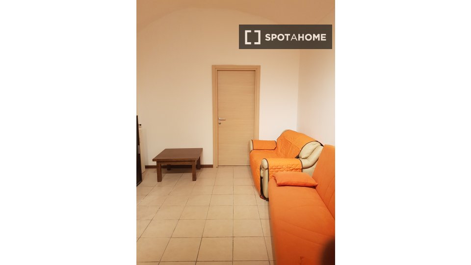 Double room Turin, 5 beds, 122m² — photo 18