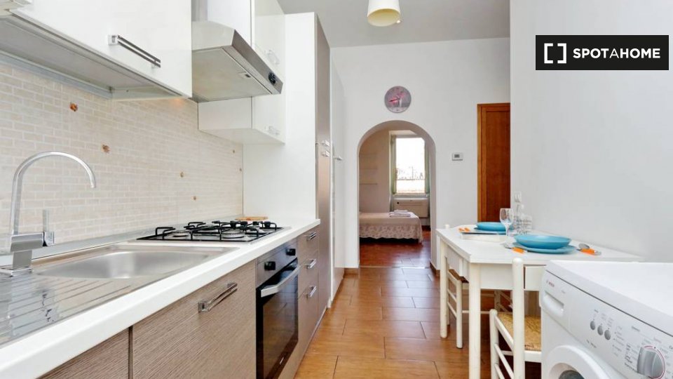 1-bedroom apartment for rent in Appio Latino, Rome - à Rome