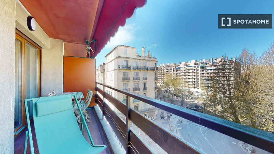 Double room Marseille, 9 beds — photo 7