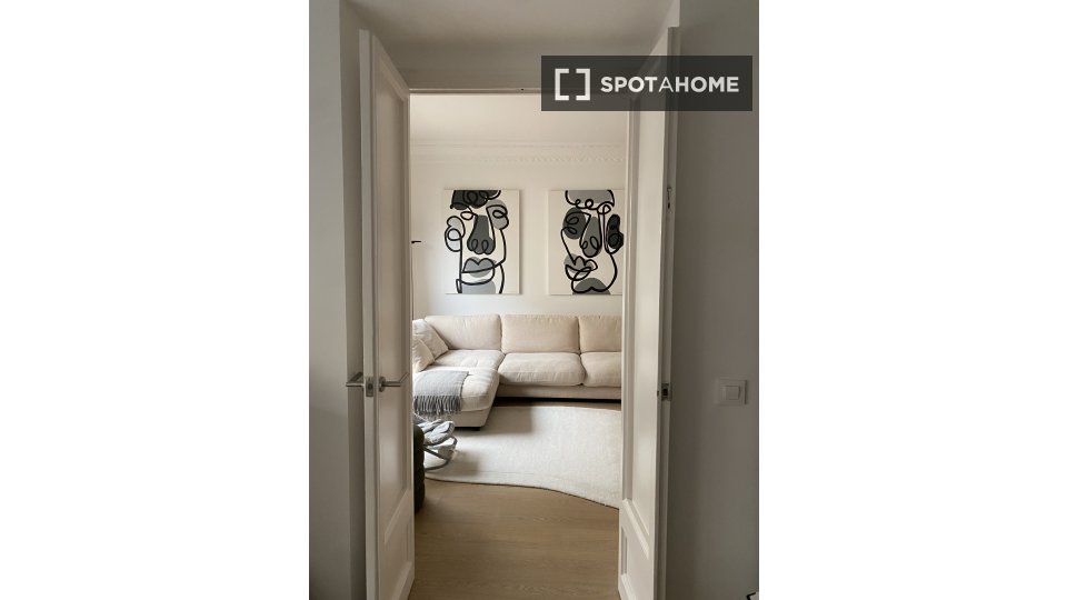 Apartment Barcelona, 2 beds, 80m² — photo 19
