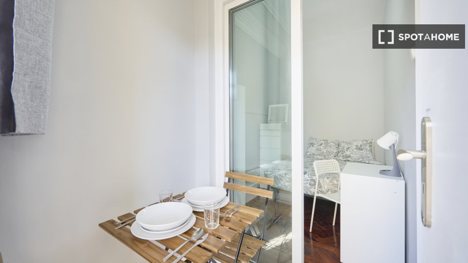 Double room Lisbon, 16 beds — photo 4
