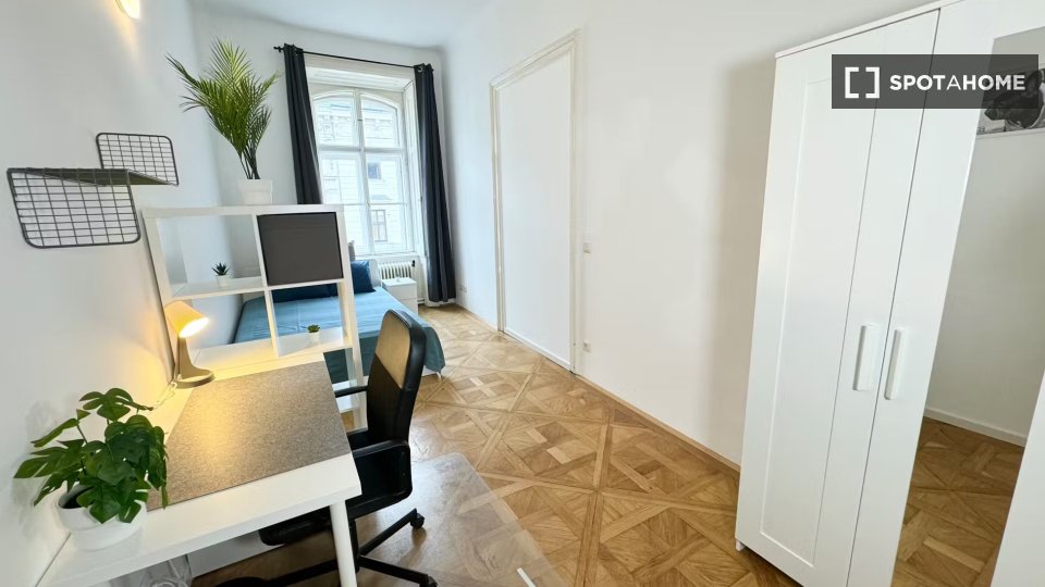 Double room Vienna, 4 beds, 90m² — photo 6