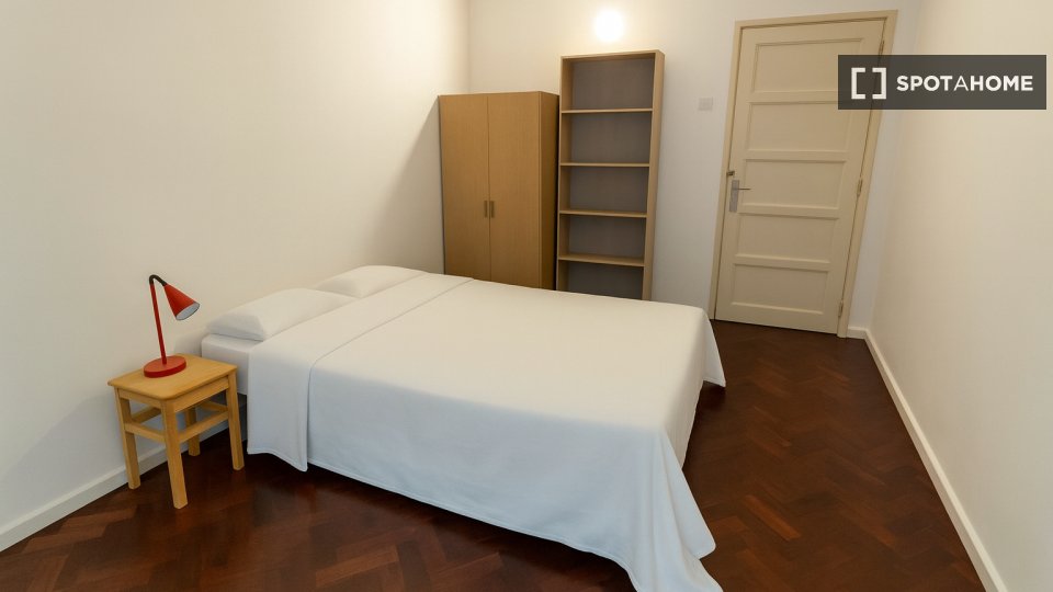 Double room Lisbon, 7 beds, 100m² — photo 39