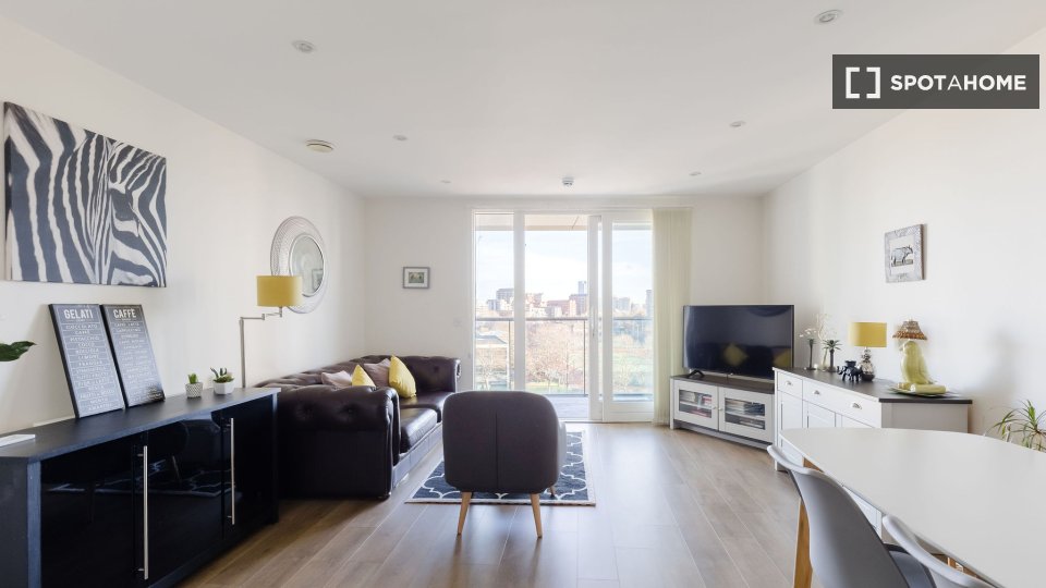 Apartment London, 2 beds — photo 10
