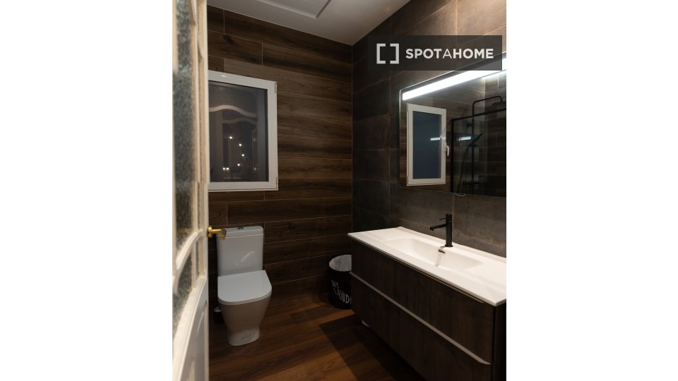 Apartment Valencia, 3 beds, 120m² — photo 19