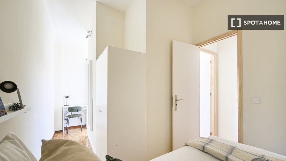 Double room Lisbon, 10 beds — photo 2
