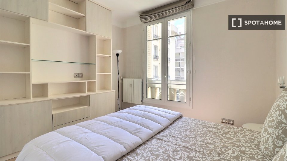 Apartment Paris, 1 bed, 59m² — photo 14
