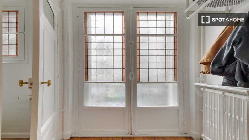Double room Paris, 12 beds, 220m² — photo 11