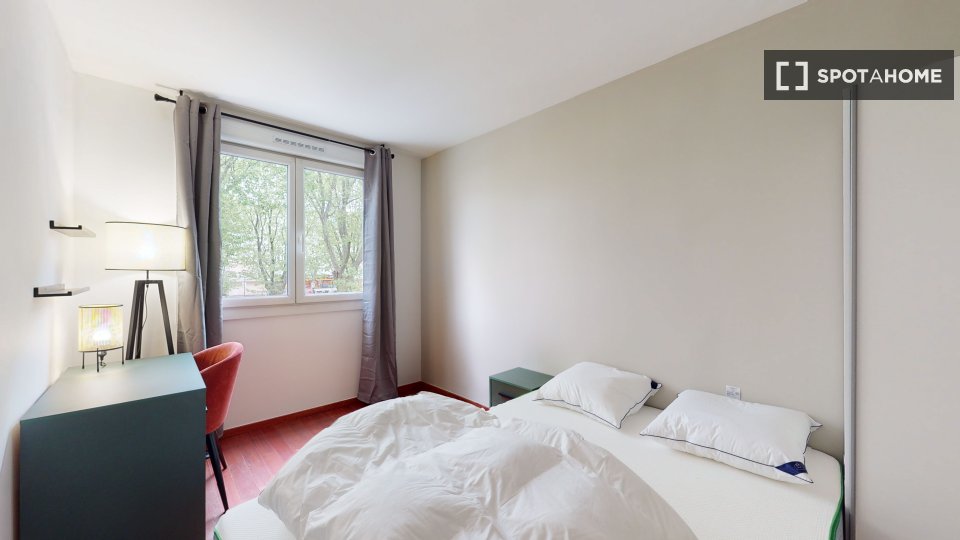 Double room Paris, 12 beds — photo 11