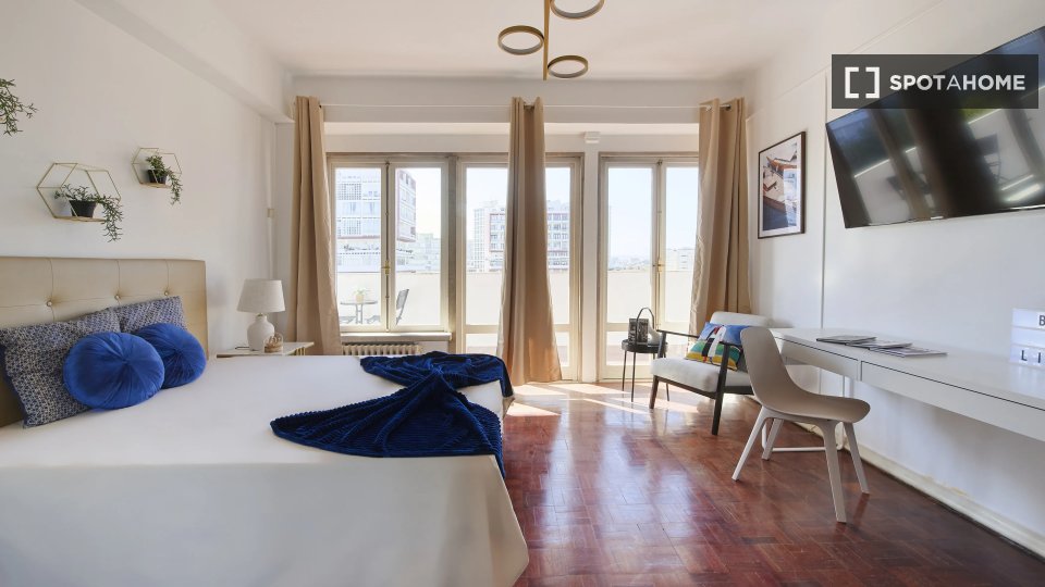 Double room Lisbon, 7 beds — photo 4