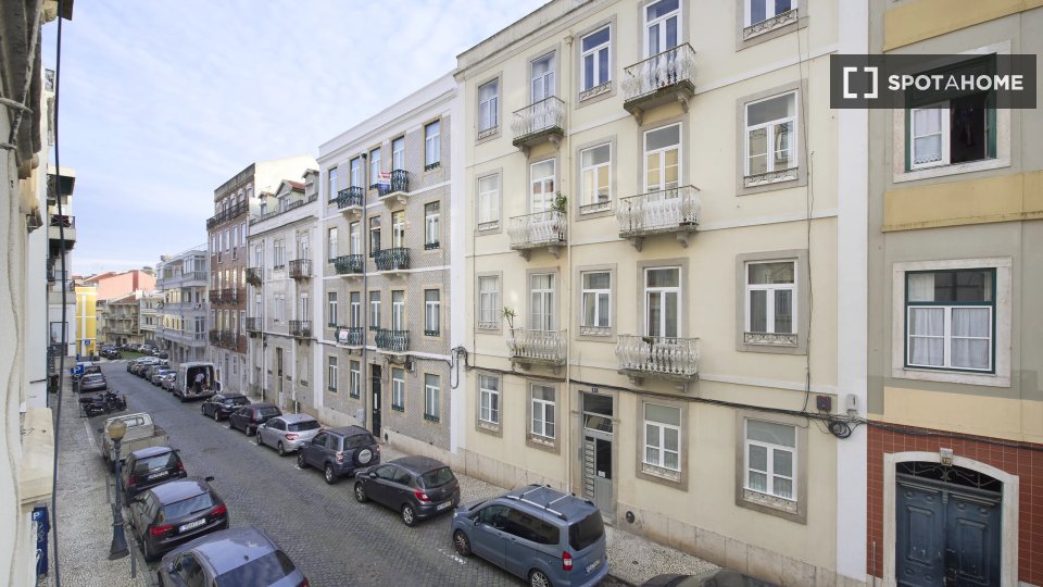 Double room Lisbon, 8 beds — photo 4