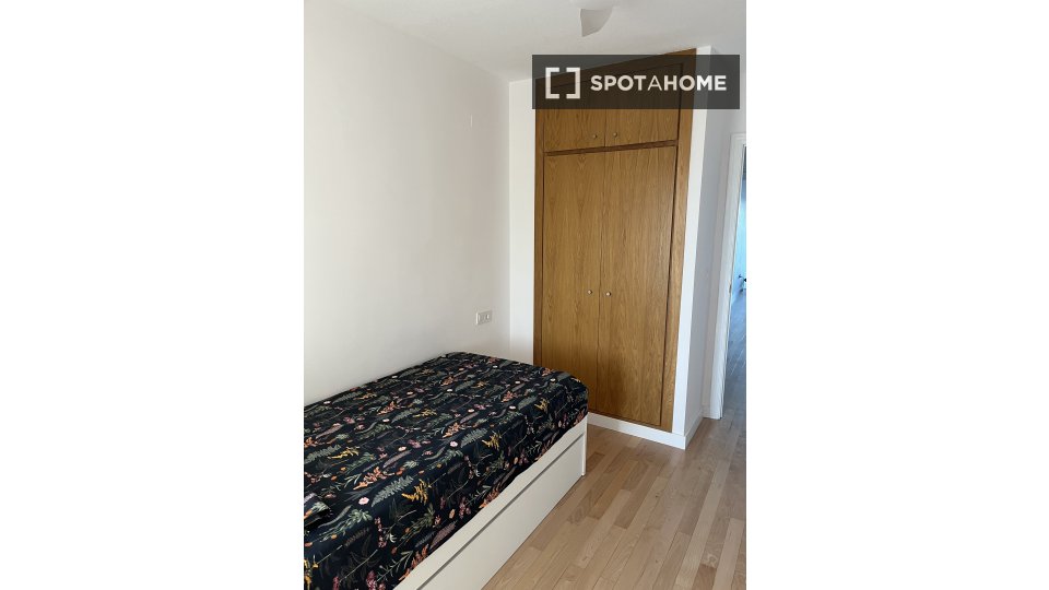 Apartment Valencia, 3 beds, 105m² — photo 6