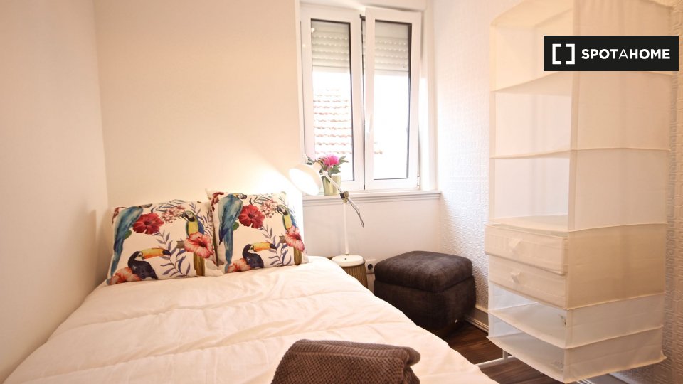 Apartment Lisbon, 3 beds — photo 17
