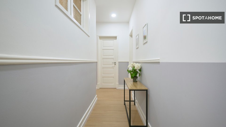 Double room Lisbon, 7 beds — photo 68