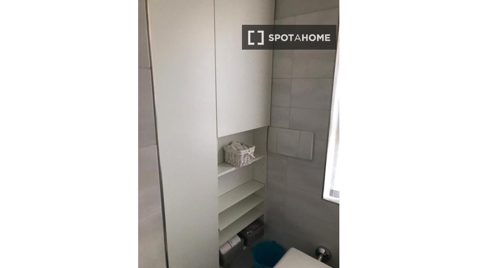 Apartment Milan, 1 bed, 70m² — photo 11