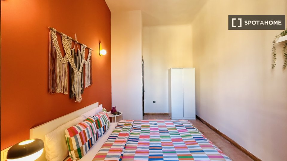 Double room Granada, 1 bed — photo 15