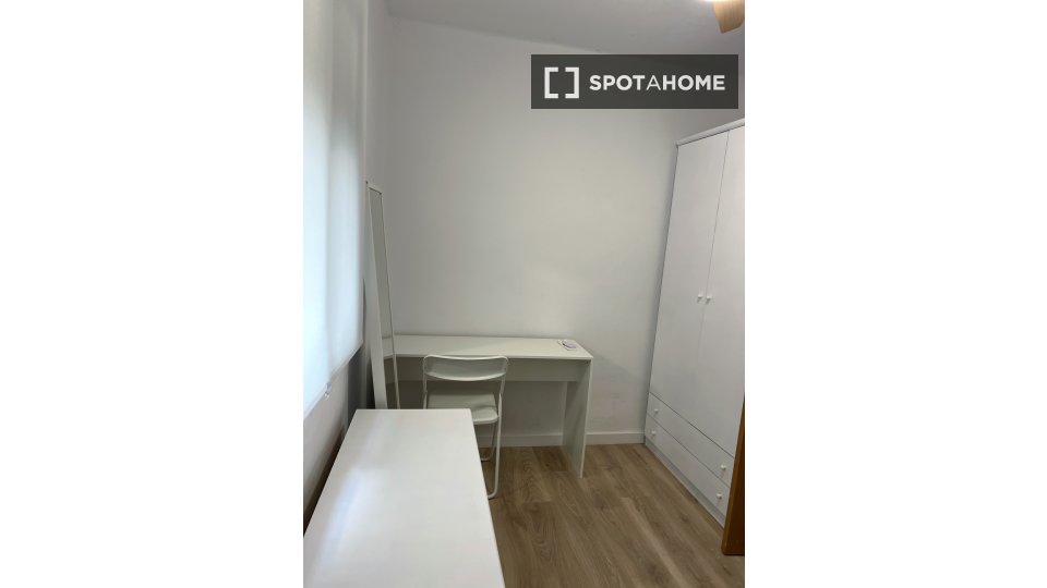 Apartment Valencia, 3 beds, 71m² — photo 1