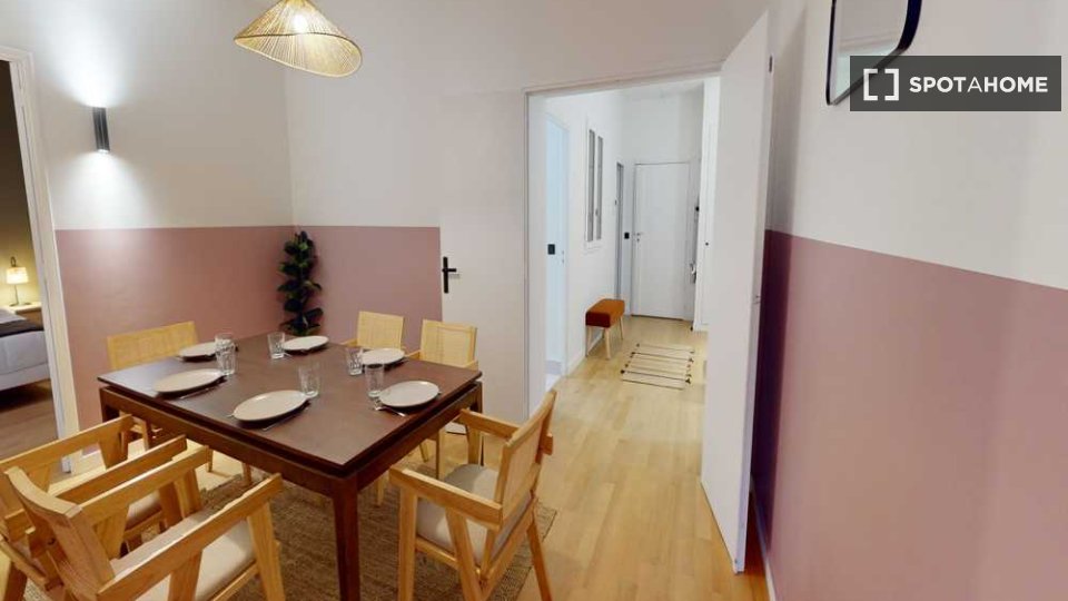 Double room Paris, 6 beds, 150m² — photo 14