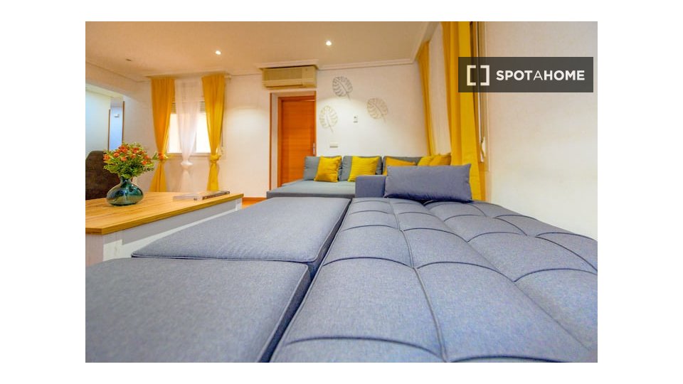 Apartment Madrid, 1 bed — photo 11