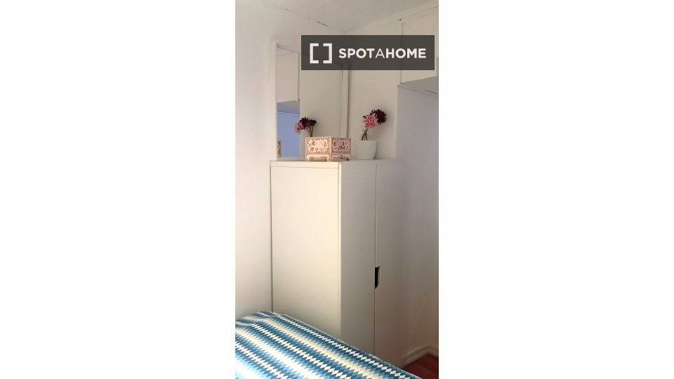 Apartment mono Lisbon, 40m² — photo 8